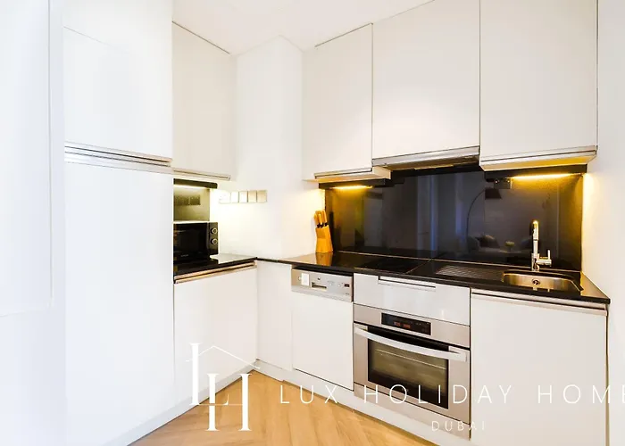 Lux The Jw Marina Studio 2