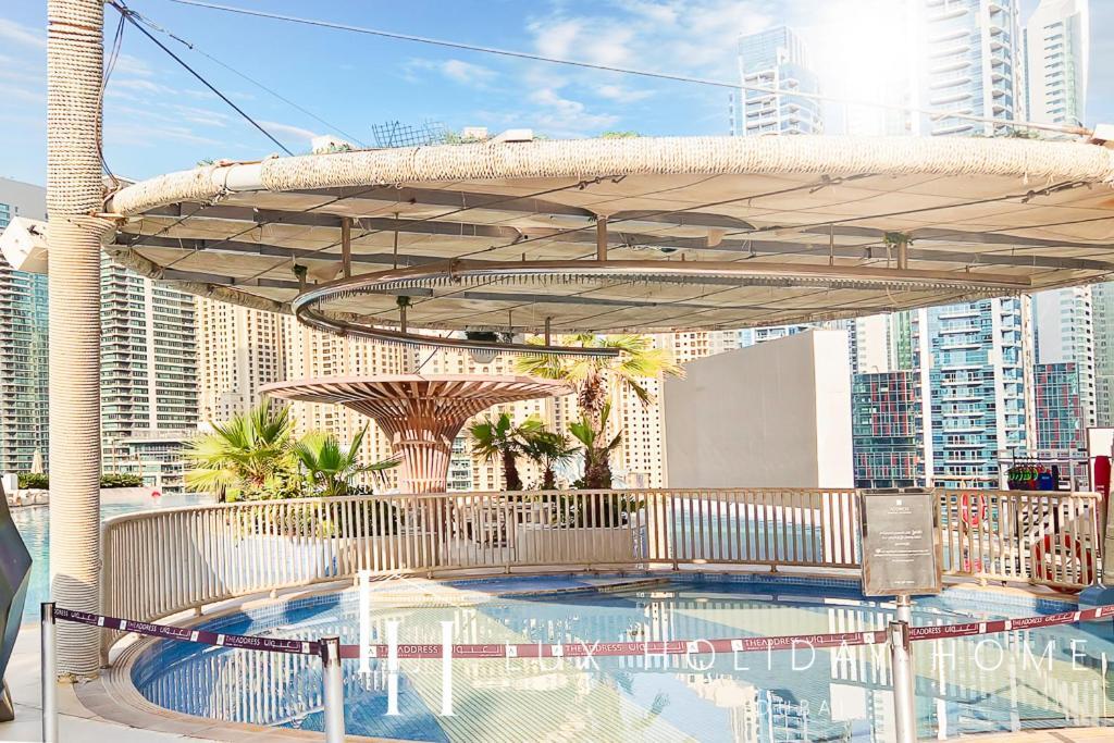 Lux The Jw Marina 2 Апартаменти Дубай