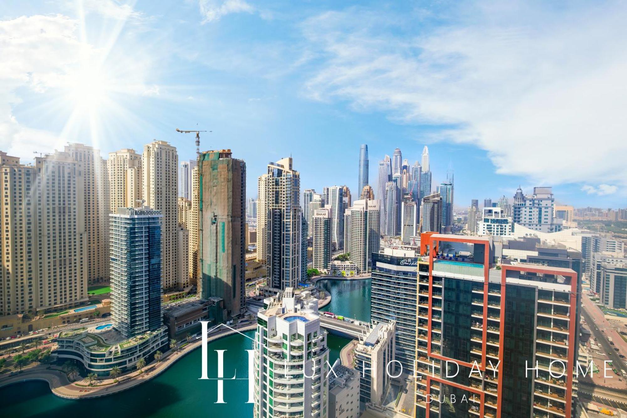 Lux The Jw Marina 2 Апартаменти